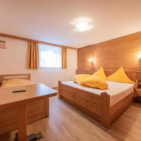 Apartamento In Neustift With A Storage