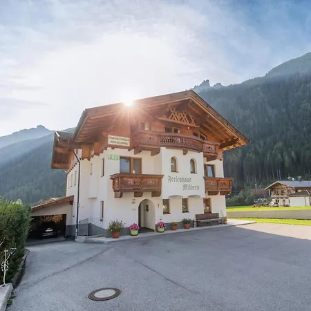 In Neustift With A Storage Apartamento *