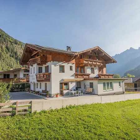 Apartment In Neustift With A Storage
