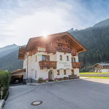 In Neustift With A Storage Neustift im Stubaital
